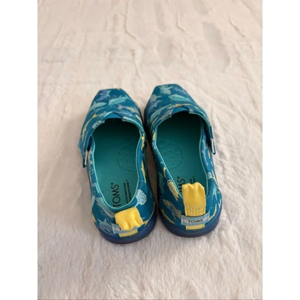 Toms Shoes Kids size 11C Sharks